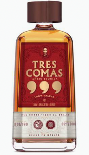 TRES COMAS